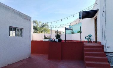 Oficina con terraza en zona comercial de Juriquilla