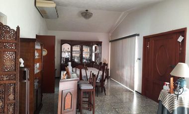 CASA EN VENTA COL. IGNACIO ZARAGOZA, VERACRUZ, VER.