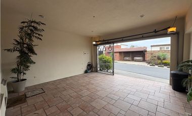 Casa En Renta Cumbres 4to Sector - Monterrey