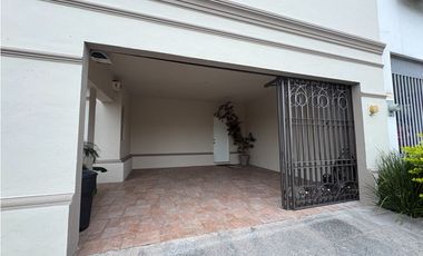 Casa En Renta Cumbres 4to Sector - Monterrey