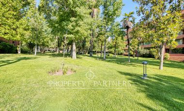 Gran departamento dúplex en exclusivo condominio