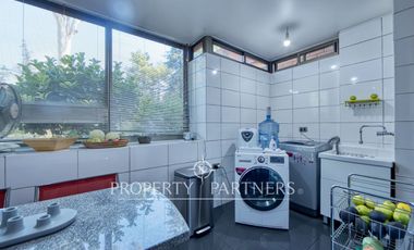 Gran departamento dúplex en exclusivo condominio