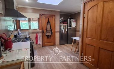 Casa en excelente lugar residencial cercana a colegios