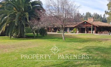 Casa en excelente lugar residencial cercana a colegios