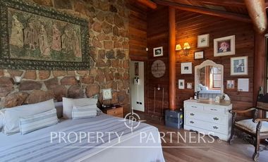 Casa en excelente lugar residencial cercana a colegios