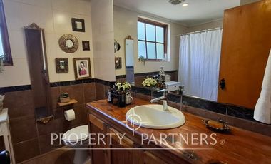 Casa en excelente lugar residencial cercana a colegios