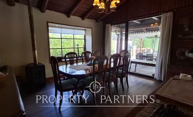 Casa en excelente lugar residencial cercana a colegios