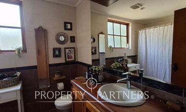 Casa en excelente lugar residencial cercana a colegios