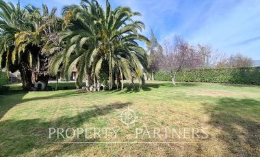 Casa en excelente lugar residencial cercana a colegios