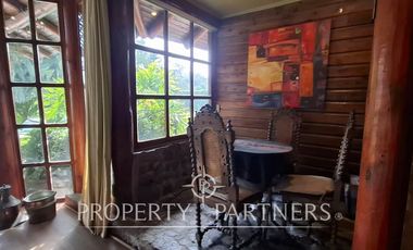 Casa en excelente lugar residencial cercana a colegios