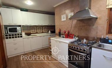 Casa en excelente lugar residencial cercana a colegios