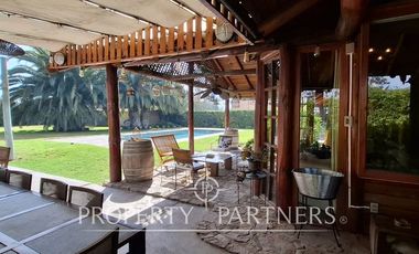 Casa en excelente lugar residencial cercana a colegios