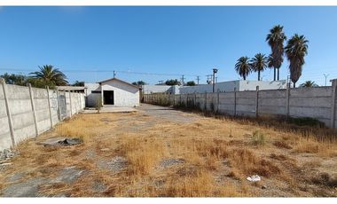 Arrienda galpón comercial en corazón de Talagante