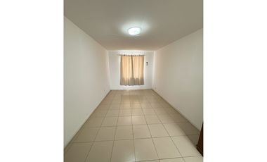 ¡Casa acogedora en Condominio!