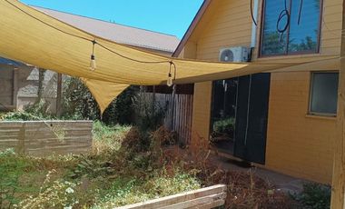 Amplia Casa en Buin con Terreno para Ampliar