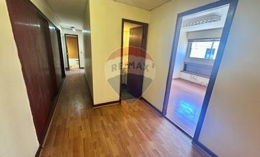 se arrienda oficina, excelente ubicación