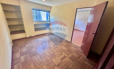 se arrienda oficina, excelente ubicación