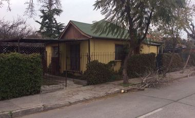 CASA AISLADA EN MACUL CERCA DEL METRO