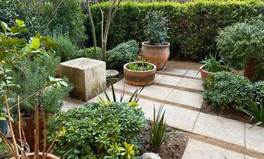 DEPARTAMENTO CON JARDÍN, 2 DORMITORIOS