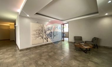 Exclusivo y confortable departamento.