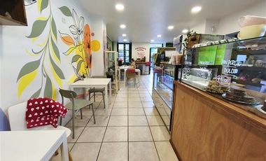 INVIERTE en RECOLETA, local comercial cafetería
