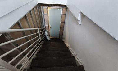 INVIERTE en RECOLETA, local comercial cafetería