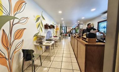 INVIERTE en RECOLETA, local comercial cafetería