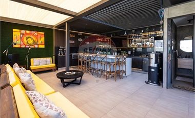 PENTHOUSE ÚNICO FRENTE A PORTAL LA DEHESA