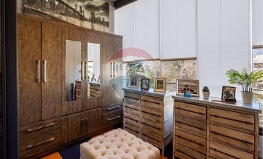 PENTHOUSE ÚNICO FRENTE A PORTAL LA DEHESA