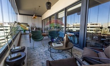 PENTHOUSE ÚNICO FRENTE A PORTAL LA DEHESA