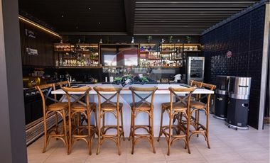 PENTHOUSE ÚNICO FRENTE A PORTAL LA DEHESA