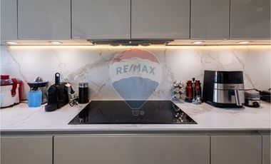 PENTHOUSE ÚNICO FRENTE A PORTAL LA DEHESA