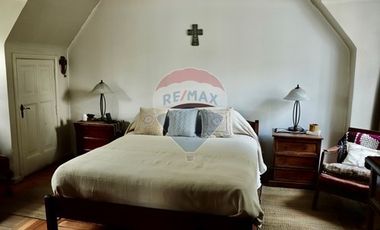 Hermosa casa con gran terreno busca familia