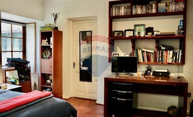 Hermosa casa con gran terreno busca familia