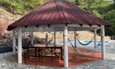 VENTA de HOTEL en ANAPOIMA