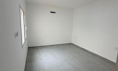 VENTA CASA DOS DORMITORIOS BARRIO LOS PLATANOS CIPOLLETTI