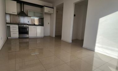 DEPARTAMENTO 2 AMB. CON AMPLIO BALCON EN VENTA VILLA LUZURIAGA