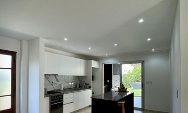 CASA 4 AMBIENTES EN VENTA, BARRIO LOS PARAISOS, LOS CARDALES