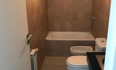 VENTA Moderno departamento de 1 ambiente a estrenar en el centro de Monte Grande