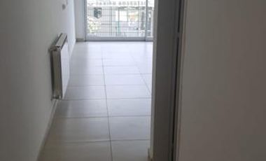 VENTA Moderno departamento de 1 ambiente a estrenar en el centro de Monte Grande