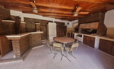 COMODA CASA GOROSTIAGA 1800