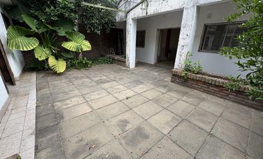COMODA CASA GOROSTIAGA 1800