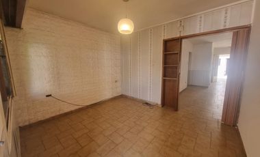 COMODA CASA GOROSTIAGA 1800