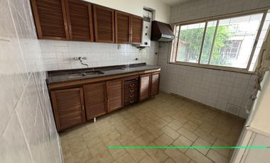 COMODA CASA GOROSTIAGA 1800