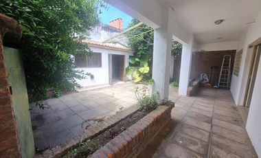 COMODA CASA GOROSTIAGA 1800