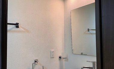 RENTO CASA EN COLINA ESMERALDA  $23,000