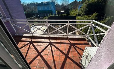 ESPECTACULAR CASA  4 AMBIENTES EN DOS PLANTAS - BARRIO CERRADO LAS FUENTES CLUB ESTEBAN ECHEVERRIA