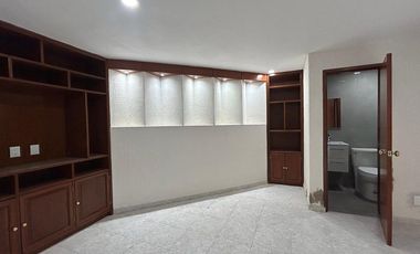 CASA DE LUJO EN RENTA EN COTO EN PUERTA DE HIERRO, ZAPOPAN