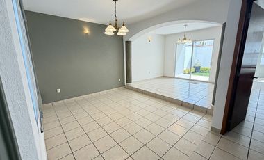 Casa en Renta en Punta Juriquilla | Jardín, Seguridad y Excelente Ubicación