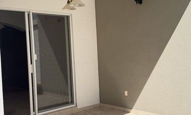 Casa en Renta en Punta Juriquilla | Jardín, Seguridad y Excelente Ubicación